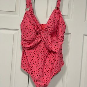 Brand New Women’s Swimsuit size 2X